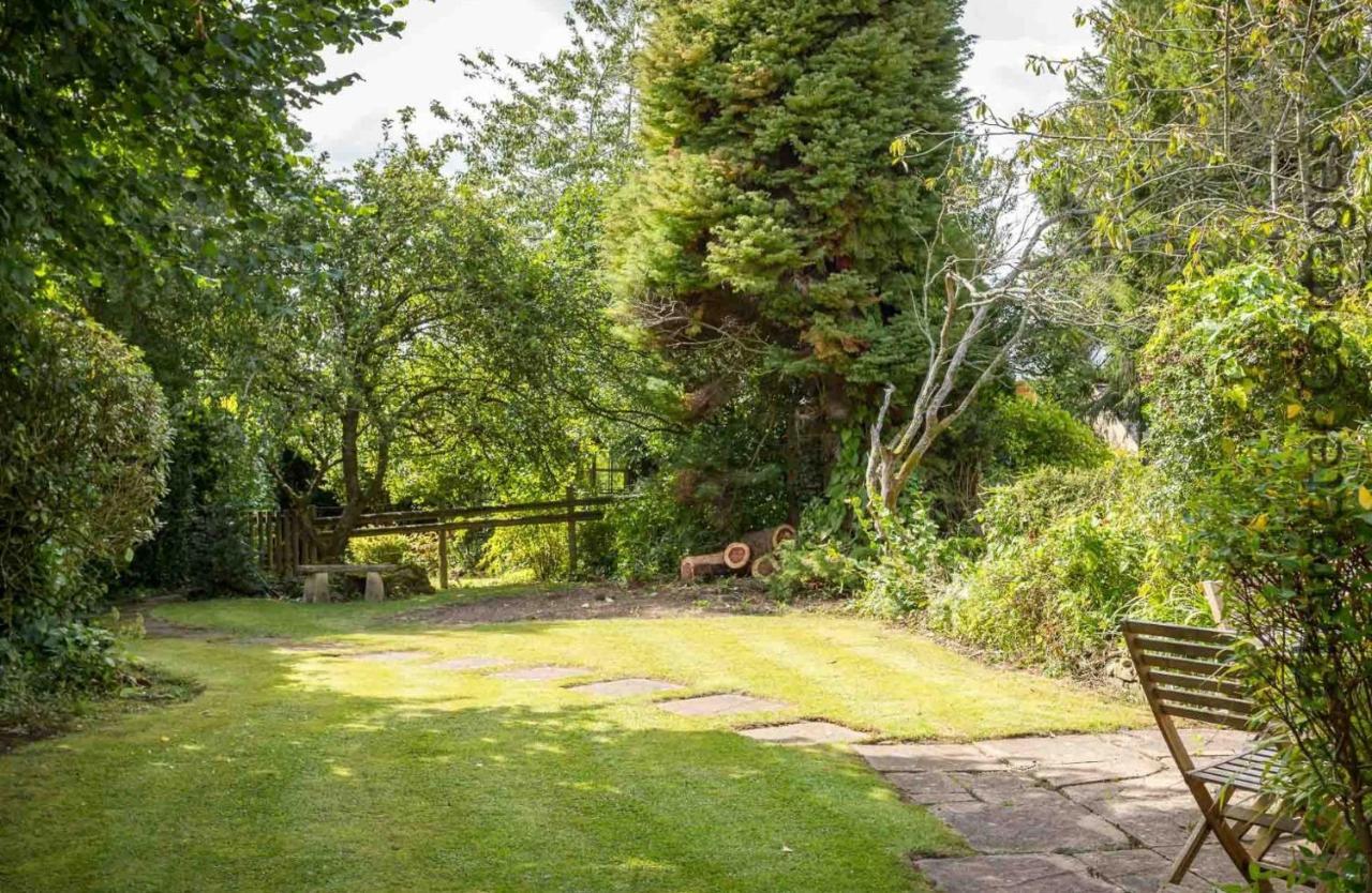 Court Hayes Villa Cheltenham Dış mekan fotoğraf
